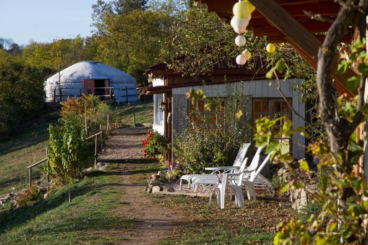 מלון La Ferme Saint Jean - Les Yourtes מראה חיצוני תמונה